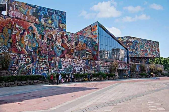 整棟墻體繪畫(huà)