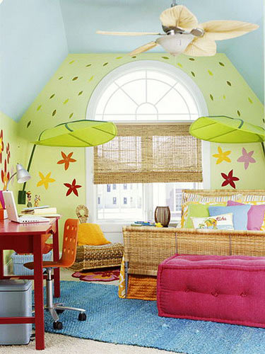 墻畫的圖案和色彩要服從整體設(shè)計風(fēng)格